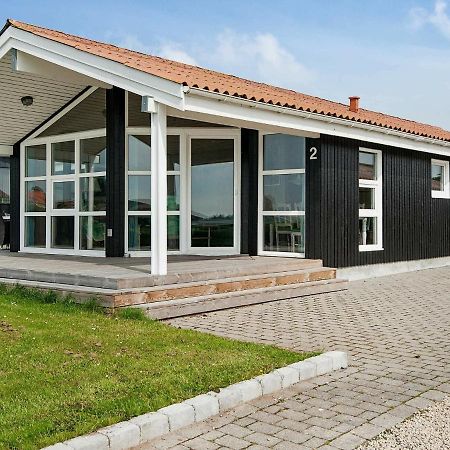 8 Person Holiday Home In R Nde Rønde Стая снимка